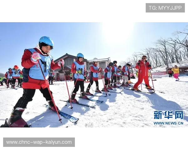 冰雪运动学院完善少儿滑雪教学大纲与考核标准，少儿滑雪培训